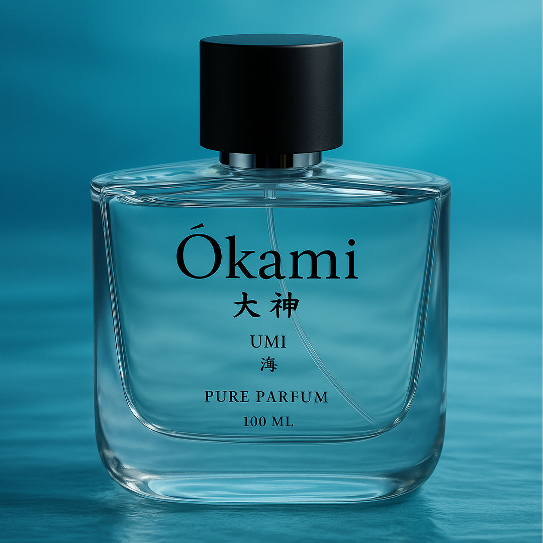 Ókami Umi Pure Parfum bottle on a blue background